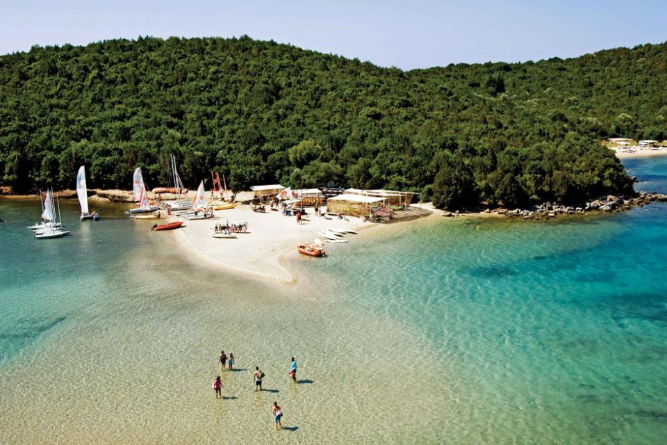 Μπέλλα Βράκα